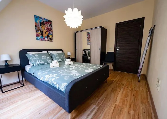 при галя / прекрасен в тих квартал Appartamento